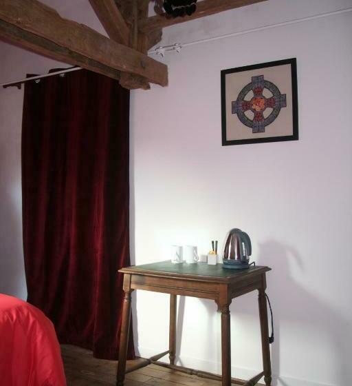 חדר סופריור, Ar Litorienn