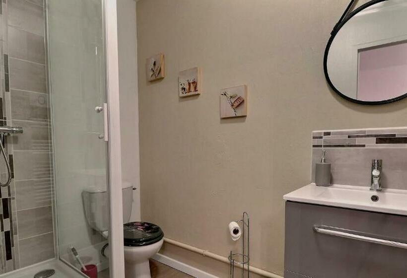 חדר סטנדרט לשלושה, Chambres D'hôtes Les Fleurettes En Baie Du Mont Saint Michel