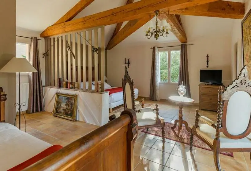 Deluxe Kolmen Hengen Huone, La Barde Montfort, Votre Maison D Hôtes à 4 Kms De Sarlat Dordogne