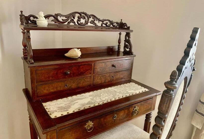 Люкс 2 Спальни, La Barde Montfort, Votre Maison D Hôtes à 4 Kms De Sarlat Dordogne