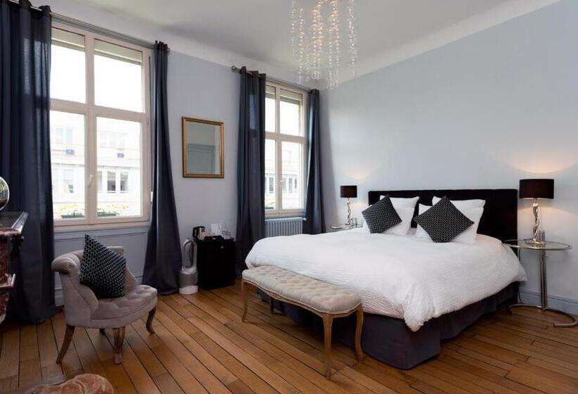 带城市景观的高级房间, La Demeure Des Sacres Cathédrale