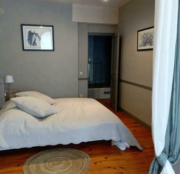 スイート, La Forge