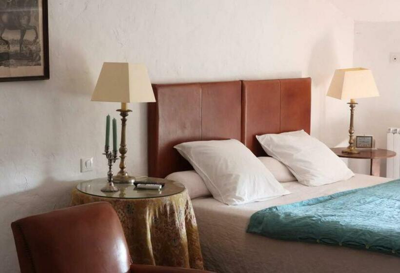 Номер Стандарт, La Nesquière Chambres D Hôtes