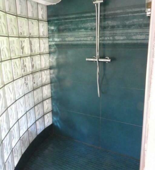 Номер Стандарт, La Nesquière Chambres D Hôtes