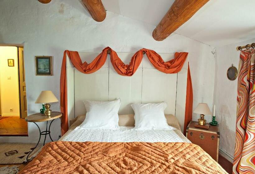 Quarto Estandar, La Nesquière Chambres D Hôtes