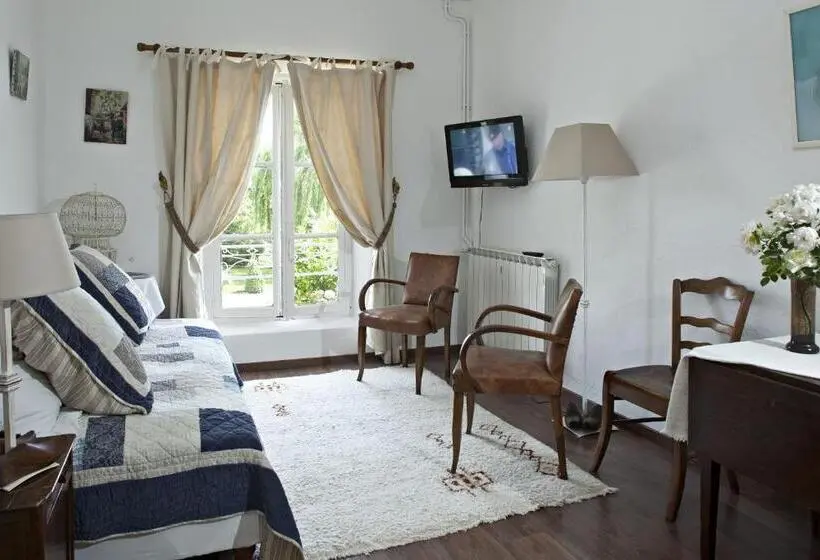 ２ベッドルームアパートメント, La Nesquière Chambres D Hôtes