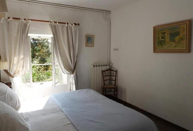 Апартаменты 2 Спальни, La Nesquière Chambres D Hôtes