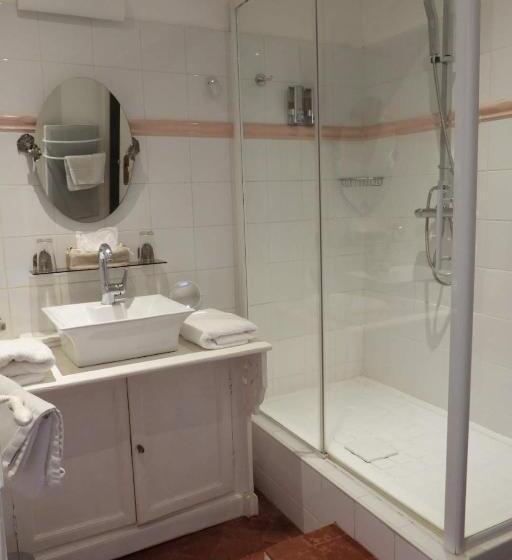 Quarto Estandar, La Nesquière Chambres D Hôtes