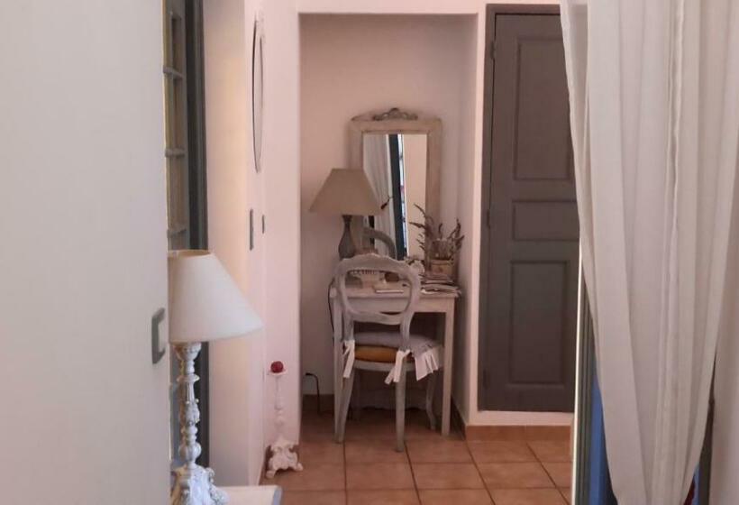 古典房间, L'abrialys