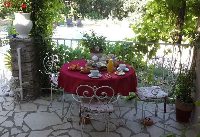 古典房间, L'abrialys