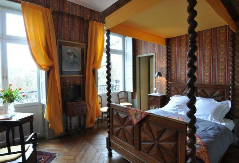 Номер Стандарт, Le Château De La Vierge