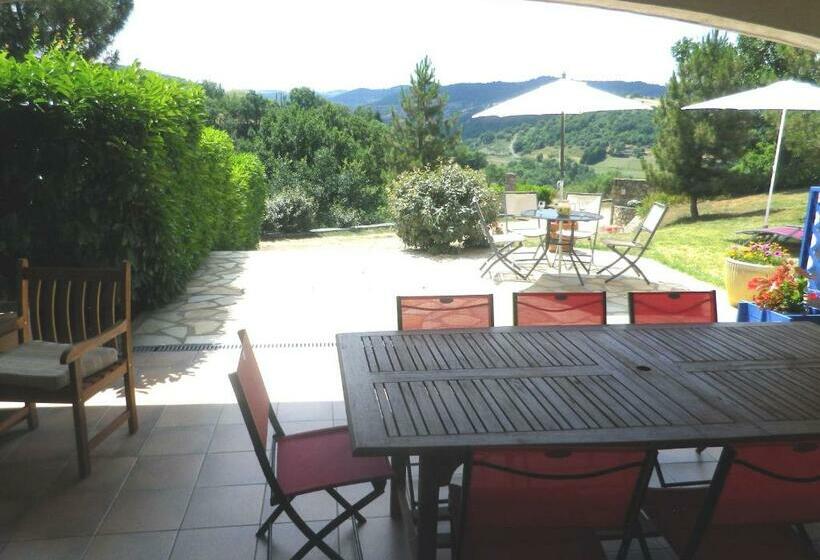 غرفة سوبيريور سرير كينج, Le Panorama   Chambres D Hôtes   Cuisine Disponible