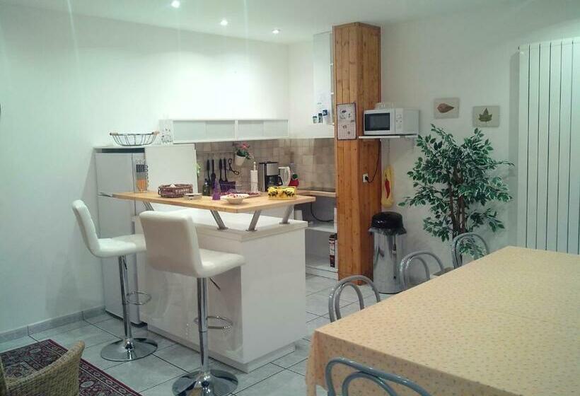 Номер Superior Кровать Кинг, Le Panorama   Chambres D Hôtes   Cuisine Disponible