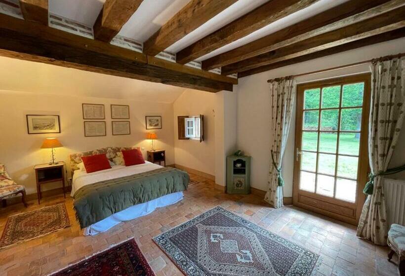 スタンダードルーム, Les Vieux Guays