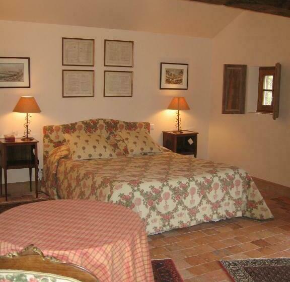 スタンダードルーム, Les Vieux Guays