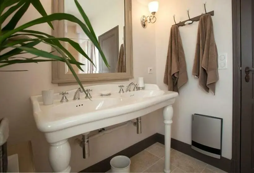 Sviitti, Maison D Hôtes De Charme Les Bruhasses
