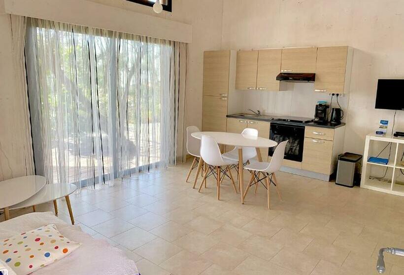 סטודיו סטנדרטי נוף לים, Maison D'hôtes Bleu Azur