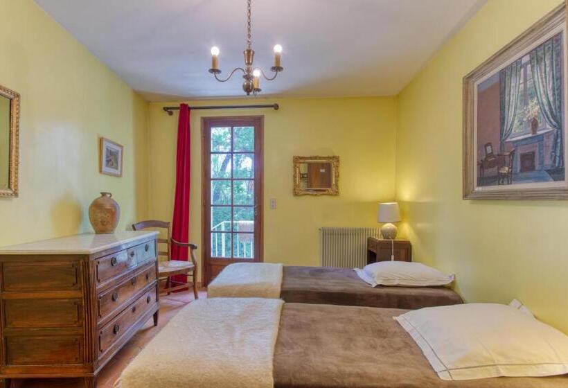 패밀리 스위트, Mas De Bacalan