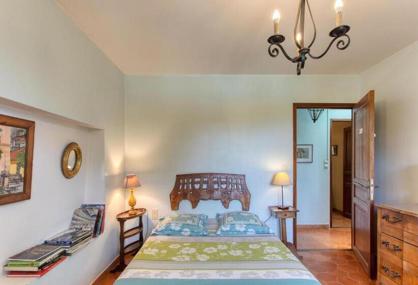 패밀리 스위트, Mas De Bacalan