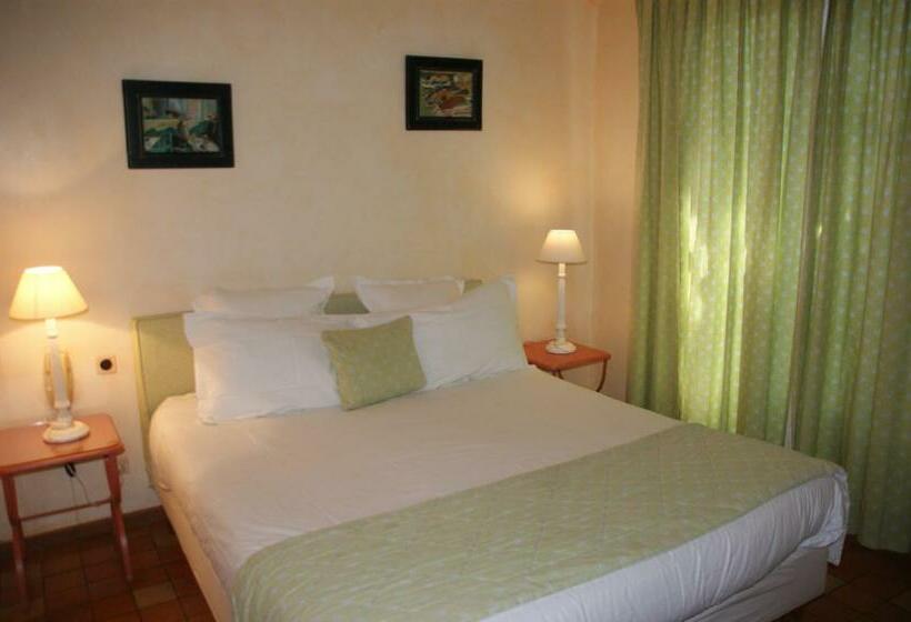 高级大房间, Auberge Des Glycines