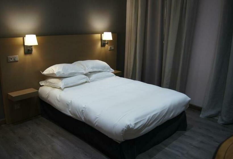 スタンダードルーム, Auberge Du Cheval Blanc