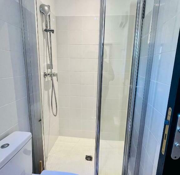 סטודיו משפחתי, Domaine De Licetto