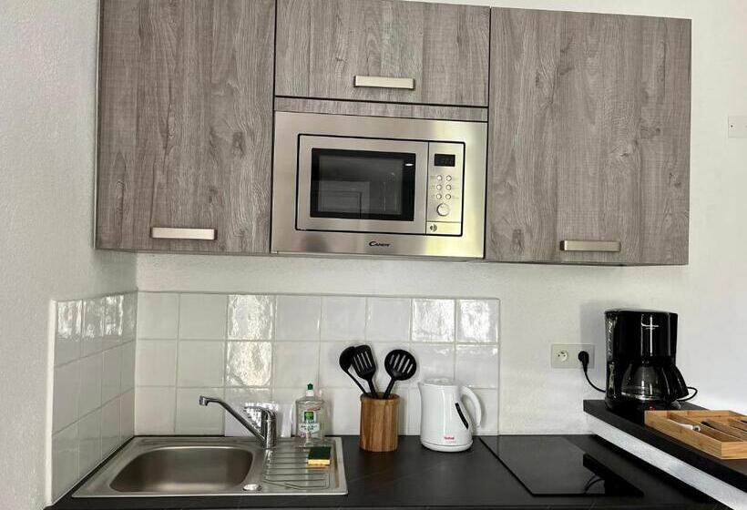 סטודיו דלוקס, Domaine De Licetto