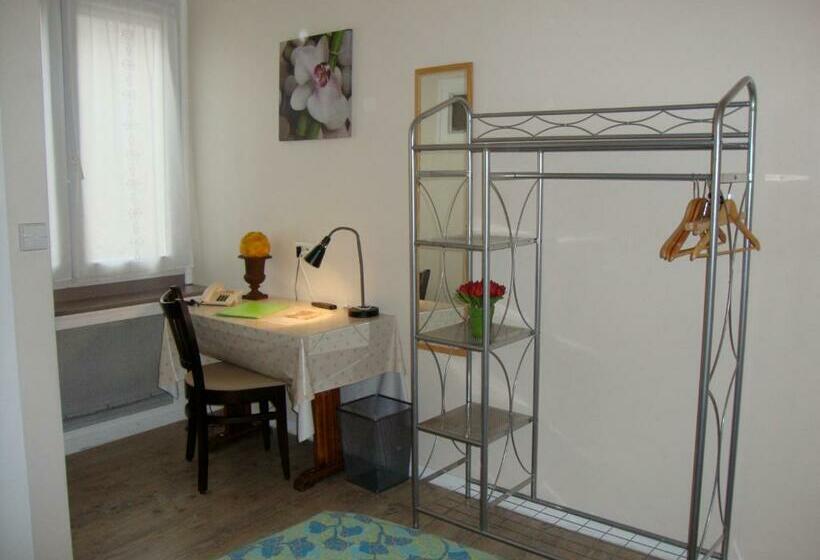 高级大房间, Hôtel Restaurant De La Place