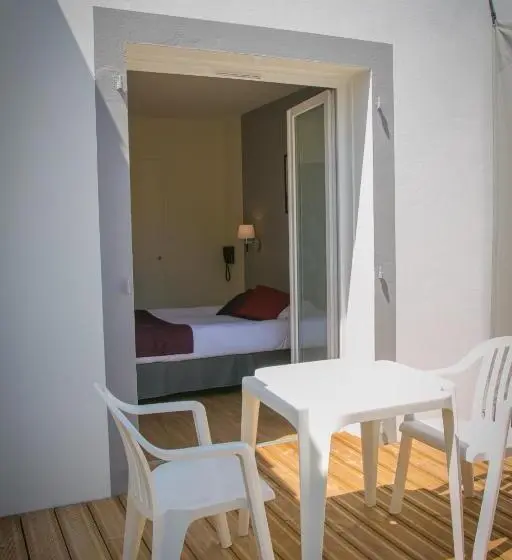 Standard-huone Terassi, La Villa En L île 2 Piscines & Spa