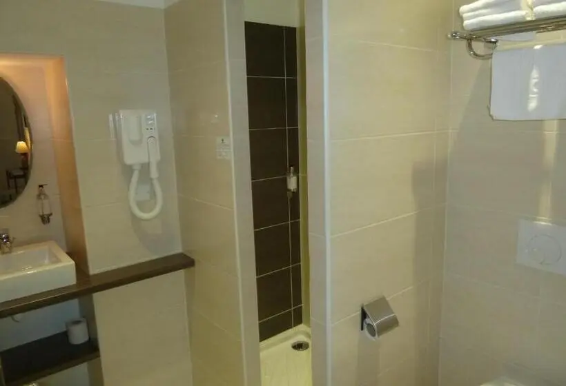 Standard Kolmen Hengen Huone, La Villa En L île 2 Piscines & Spa