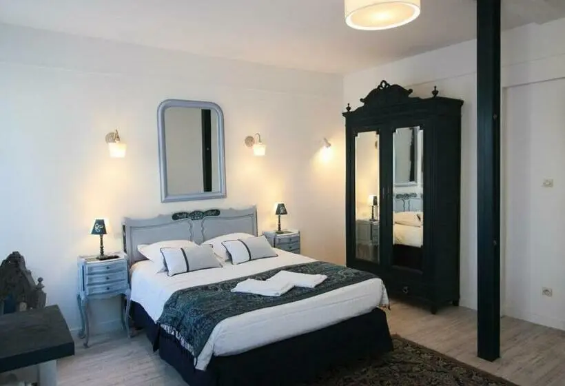 اتاق سوپریور, Logis Hôtel & Restaurant Au Clos Paillé Charme & Caractère