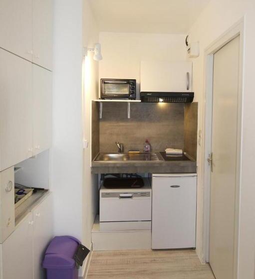 스탠다드 스튜디오, Logis Hôtel & Restaurant Au Clos Paillé Charme & Caractère