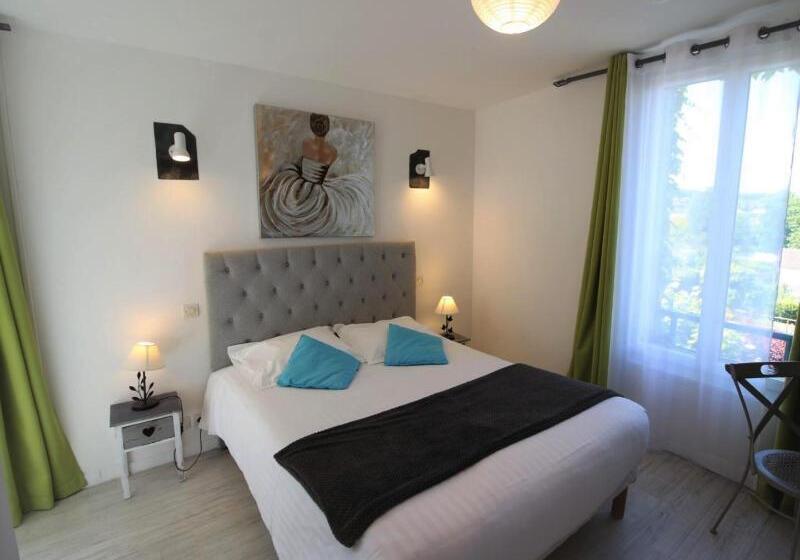 스탠다드 룸, Logis Hôtel & Restaurant Au Clos Paillé Charme & Caractère