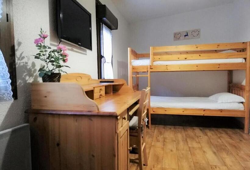 スタンダード４人部屋, Terminus Hôtel Des 3 Vallées