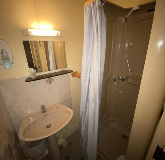 スタンダード４人部屋, Thermidor