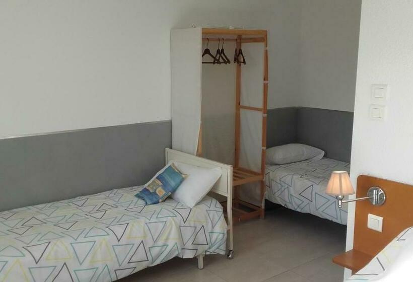 חדר סטנדרט לארבעה, Villa