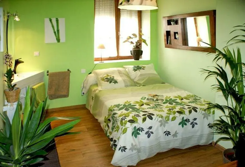 اتاق استاندارد, Lyon City Home's Bed & Breakfast