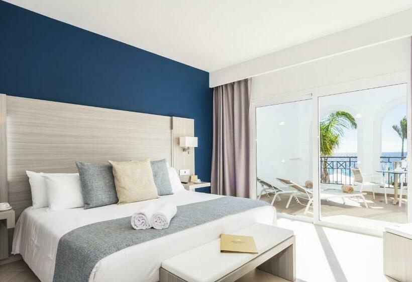 غرفة سوبيريور مطلّة علي البحر, Royal Palm Resort & Spa - Adults Only