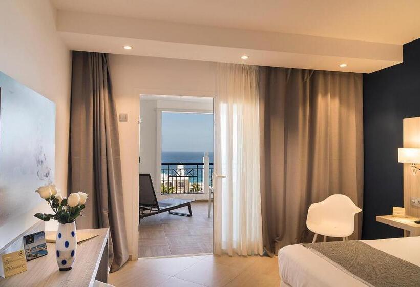 غرفة سوبيريور مطلّة علي البحر, Royal Palm Resort & Spa - Adults Only