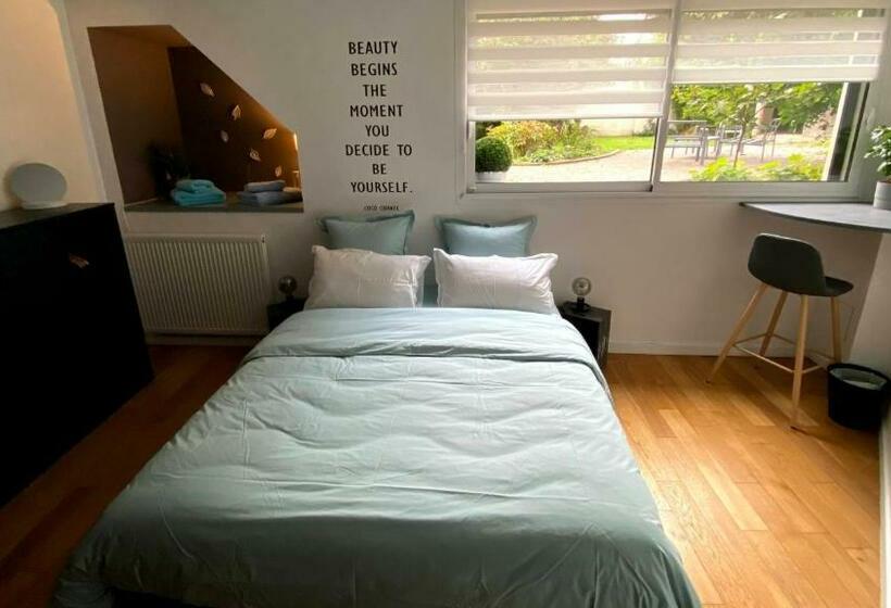 اتاق راحتی سه تخته, Au 10 Bed & Breakfast