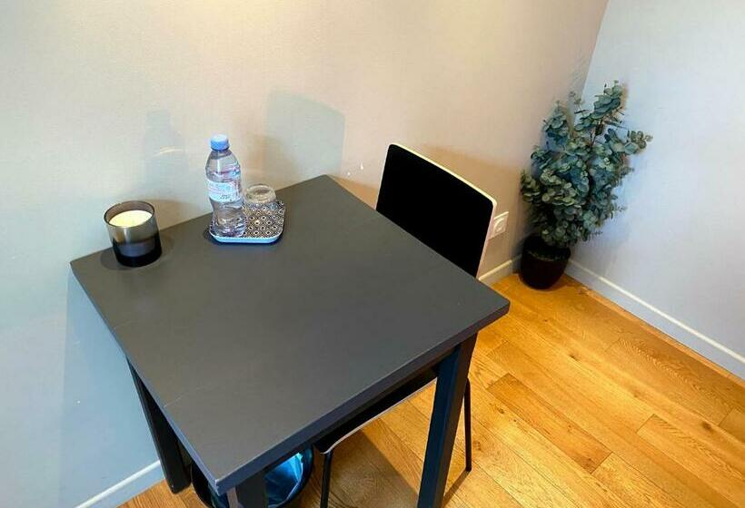 اتاق استاندارد, Au 10 Bed & Breakfast