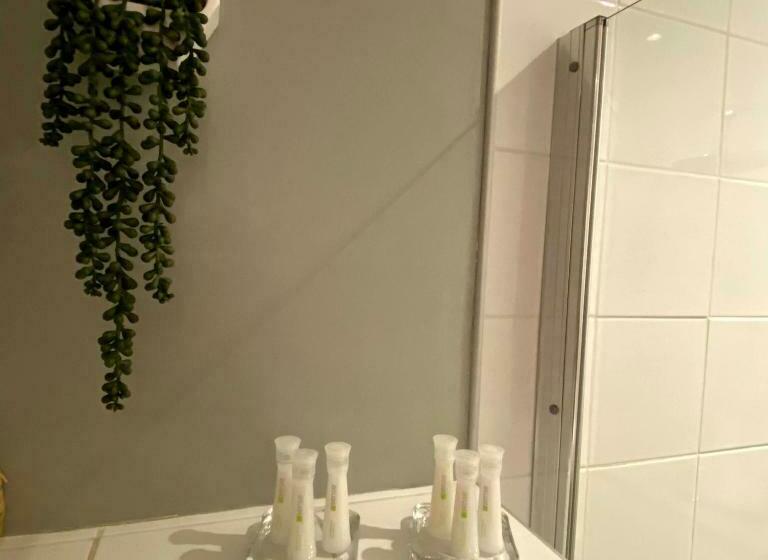 اتاق استاندارد, Au 10 Bed & Breakfast