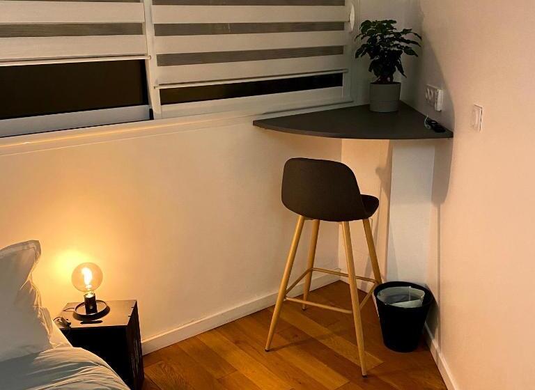 اتاق راحتی سه تخته, Au 10 Bed & Breakfast