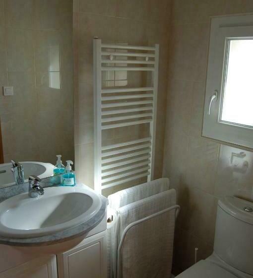 غرفة قياسية, Douce France 82