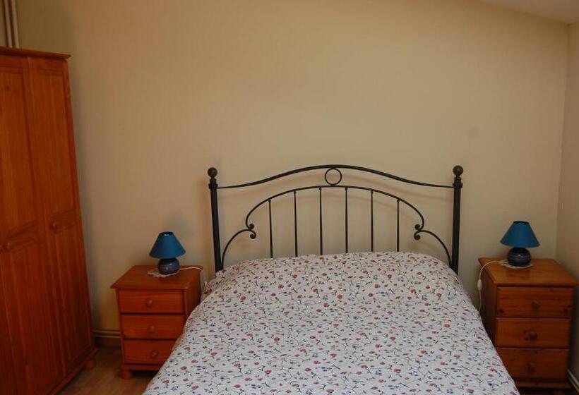 Family Suite, Douce France 82