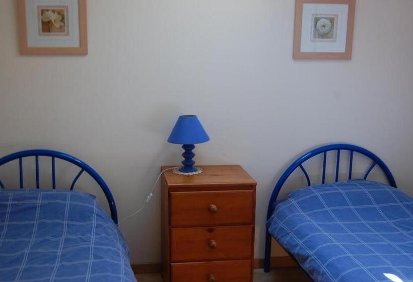 Family Suite, Douce France 82