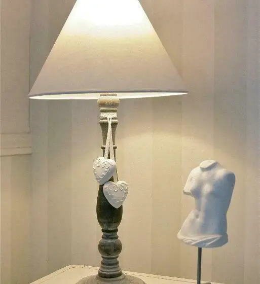 سوییت, Chambre D Hotes La Villa Molina