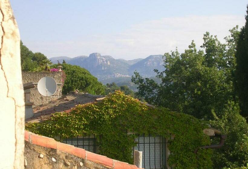 غرفة سوبيريور مطلّة علي البحر, Chambres D'hôtes Les Terrasses Du Soleil