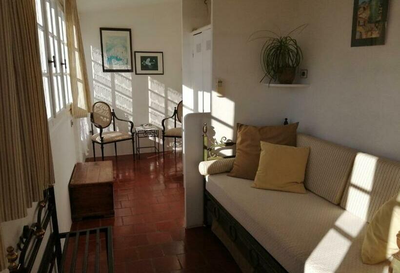 اتاق سوپریور با چشم‌انداز دریا, Chambres D'hôtes Les Terrasses Du Soleil