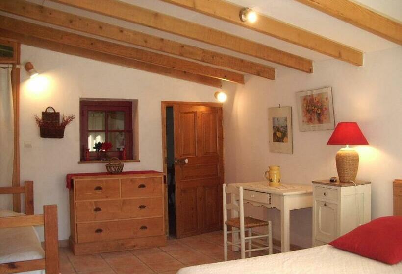 غرفة قياسية, Chambres D'hôtes Saint Vérédème